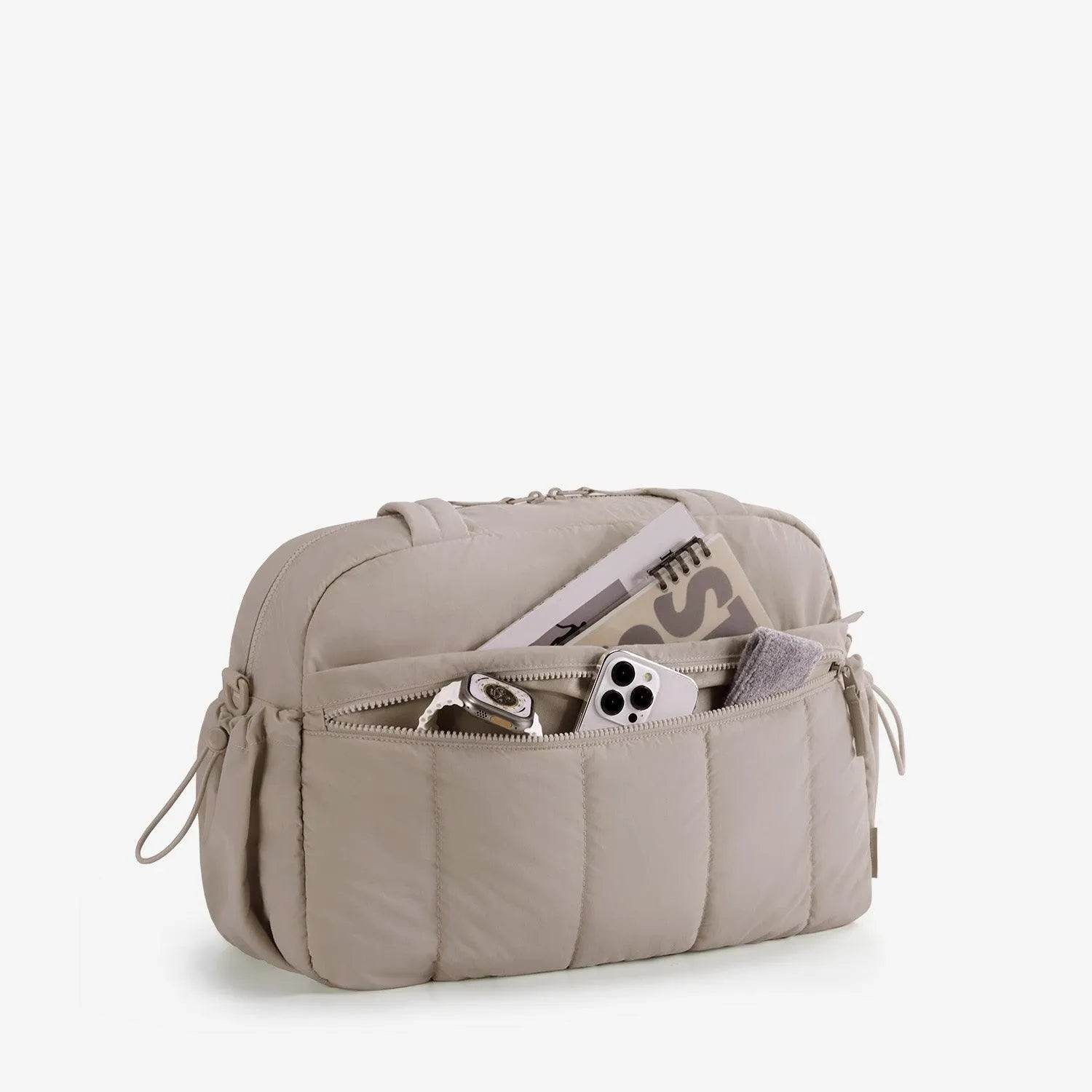 Puffy Water-Resistant Gym & Travel Duffle Bag - BAGSMART