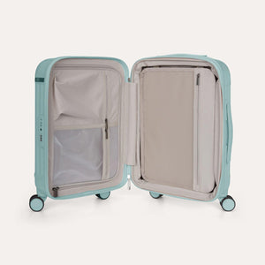 Roamer Expandable 20" Carry On Luggage - BAGSMART